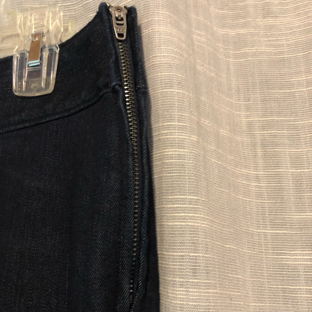 Loft Jeans - Picture 2 of 5